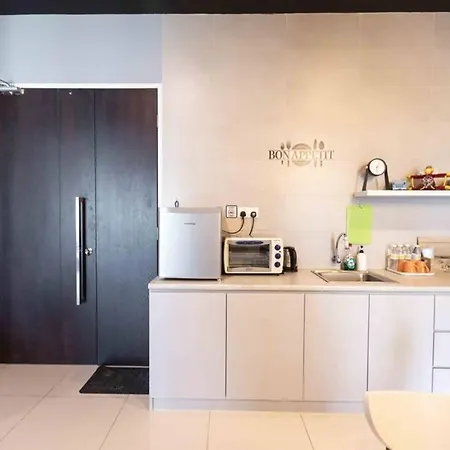 Spacious 3 Bedrooms By Cozy Home Bayan Lepas Exterior photo