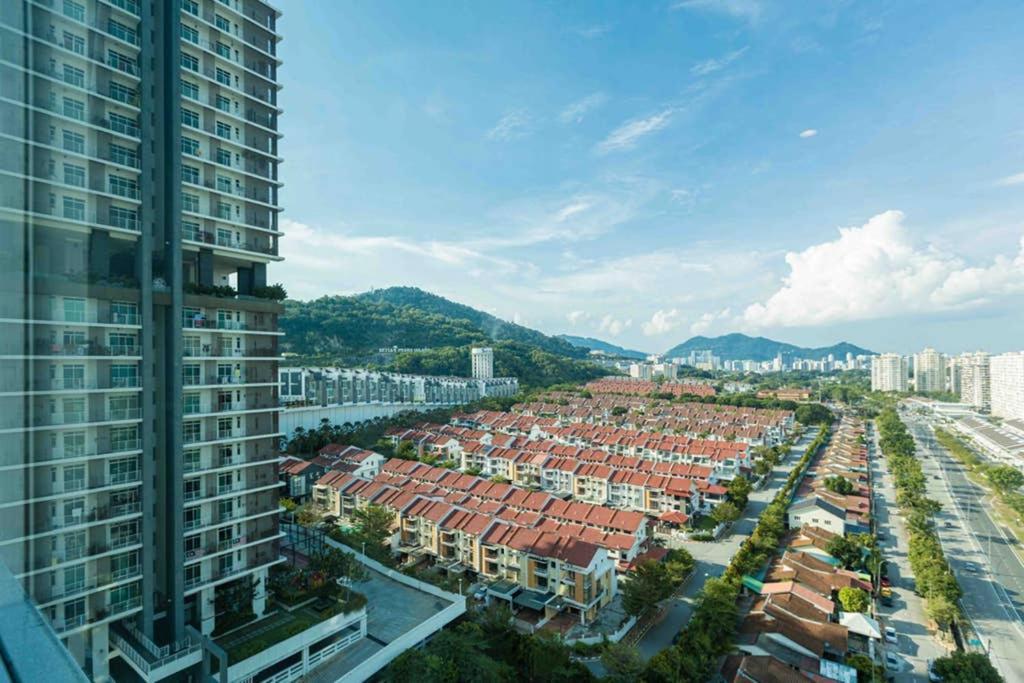 Spacious 3 Bedrooms By Cozy * Bayan Lepas