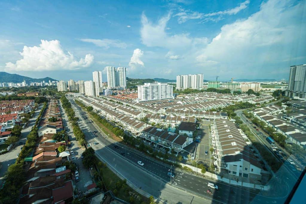 Apartment Spacious 3 Bedrooms By Cozy Bayan Lepas
